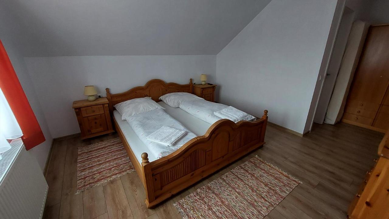 Casa Lucas Hotel Fenyőfalva Kültér fotó