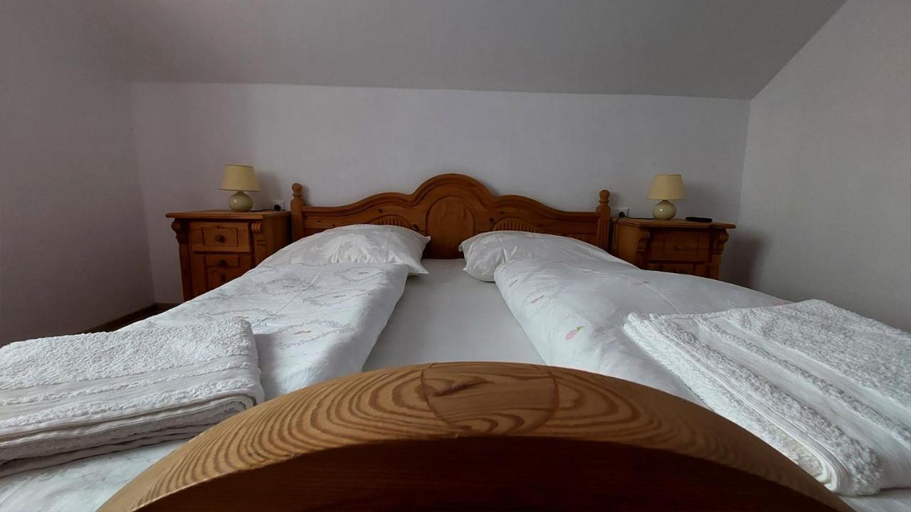 Casa Lucas Hotel Fenyőfalva Kültér fotó